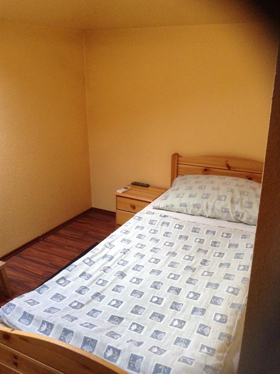 Panama Motel Székesfehérvár Zimmer foto